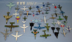 CLASSIC_DIECAST_AIRPLANE_LOT_52_PLANES_ERTL_MATCHBOX_TOOTSIE_TOY_ZEE_MILITARY_COMMERCIAL_WINGS